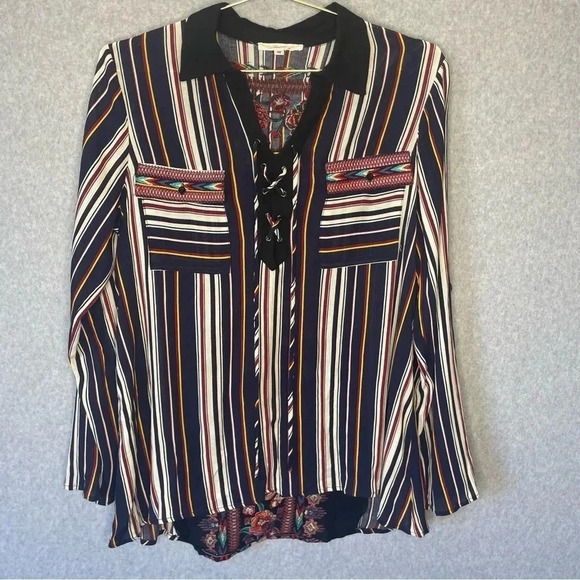 Andree by Unit Western Cowgirl Embroidered Striped Pop Over Henley Top - Picture 2 of 6